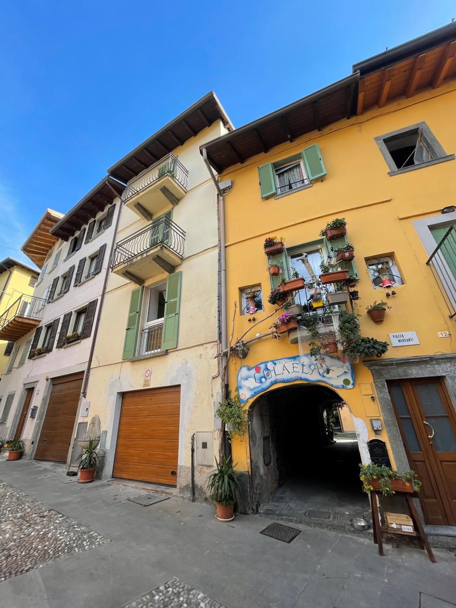 فيلا Casa Berlai, Bilocale Sul Lago بيسوني المظهر الخارجي الصورة